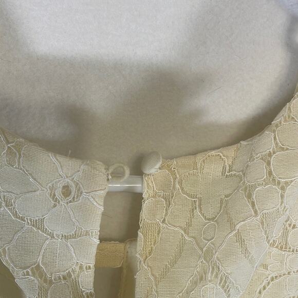 Altar’d State Cream Color Lace Keyhole Shift Dress Size S - Picture 5 of 5